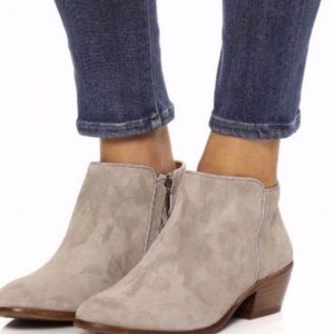Sam Edelman | Petty Chelsea Booties Size 7W
